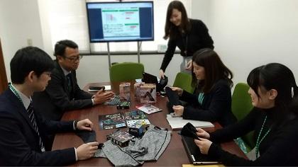 HP_開発風景の写真_ピクセル変更.jpg