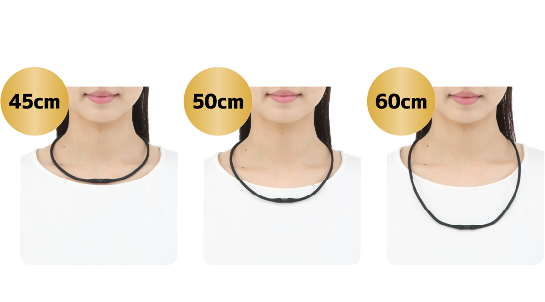 ぶれにくいフィット感 首元にほどよい余裕 服の下にも隠せる長さ